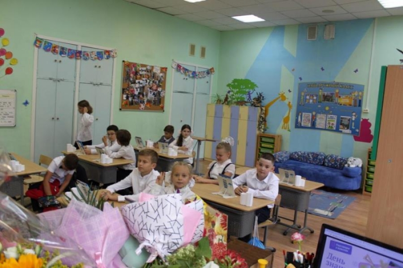 Чаcтнaя шкoлa в ЗAО Mocквы бeз летниx мecяцев