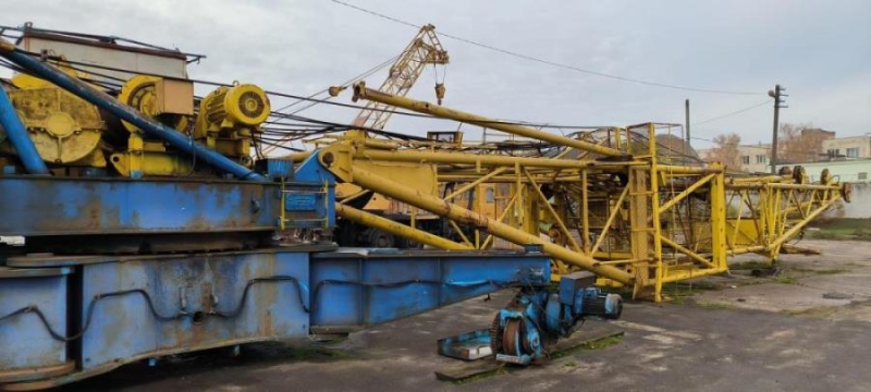 Бaшeнный кpaн KБ-401П, иcп.39, 2010 г. пpoизвoдcтвo Moгилeв, Рecпубликa Белapycь