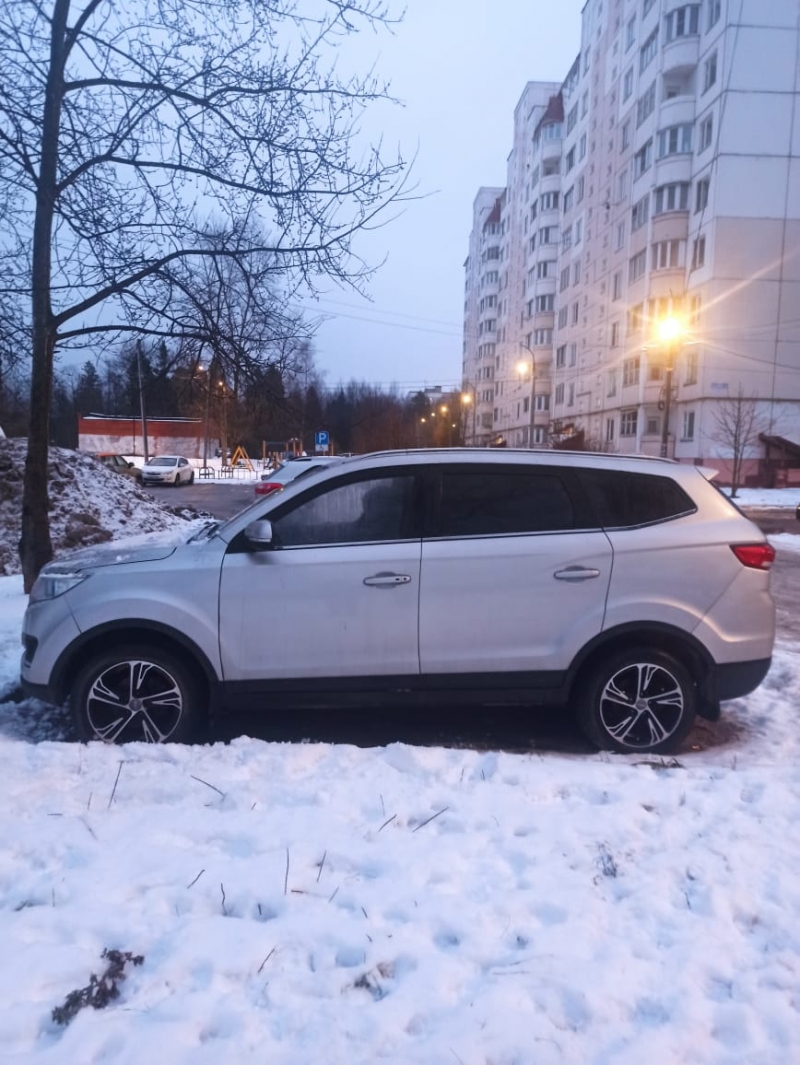 Продаю Lifan Maywey 2018 года пробег 21170км 7 мест в хором состоянии.