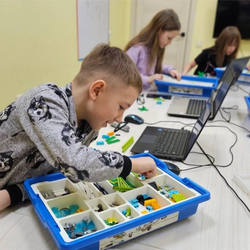 Робототехника в Барнауле ул. Семенова 14 ул. Солнцева 15