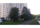 Продается двухкомнатная квартира в хорошем районе с развитой инфраструктурой.