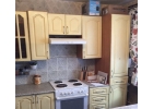 Продается 3-комнатная квартира в хорошем районе.