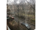 Продается трешка.