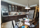 ПРОСТОРНАЯ КВАРТИРА С ДИЗАЙНЕРСКИМ РЕМОНТОМ И МЕБЕЛЬЮ.