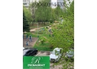 Продается трехкомнатная квартира, светлая, теплая и просторная.