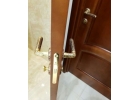 Продам 2-комнатную квартиру в развитом районе по низкой цене.