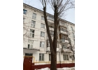 Продается 1-комнатная квартира в тихом районе.