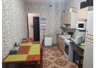 Уютная, теплая, с мебелью и бытовой техникой, на длительный срок.