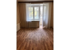 Продается 2-комнатная квартира в хорошем районе.