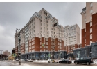Продается 3-комнатная квартира в хорошем районе.