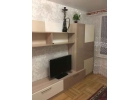 Полностью обставлена квартира.